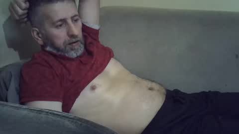 Snapshot of bluehot59 chatting on 12.15.24 blue online show from 12.15.24