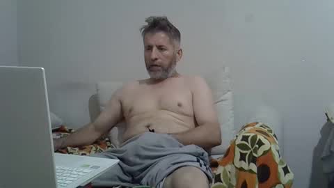 Snapshot of bluehot59 chatting on 09.13.25 blue online show from 09.13.25