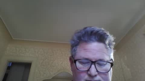 Snapshot of bluemoose70 chatting on 10.10.25 bluemoose70 online show from 10.10.25