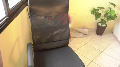 FLORAA online show from 01.18.25