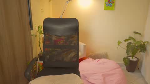 FLORAA online show from 09.24.25