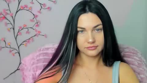 Snapshot of blum_kelly chatting on 12.02.25 Kelly online show from 12.02.25