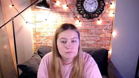 Ellie3 online show from 12.11.24