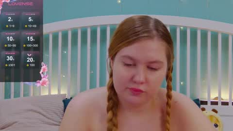 Ellie3 online show from 02.21.25