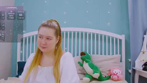 Ellie3 online show from 03.02.25