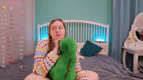 Ellie3 online show from 11.20.25