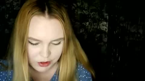 blushing_star online show from 12.05.25