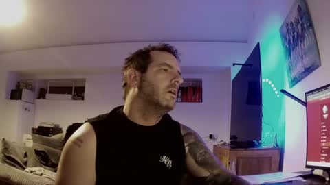 Snapshot of blustar81 chatting on 01.05.25 Blustar81 online show from 01.05.25