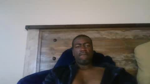 bluuthunder1914 online show from 12.20.25