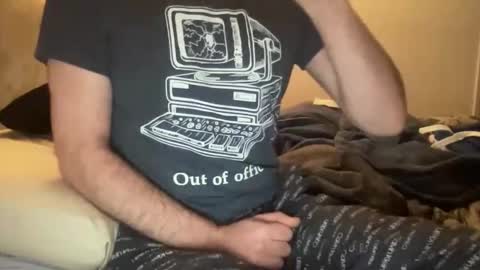 Snapshot of bmcmg chatting on 11.11.25 Brian mc online show from 11.11.25