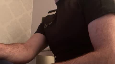 Snapshot of bmcmg chatting on 12.13.25 Brian mc online show from 12.13.25