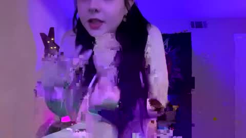 Snapshot of bnnybby333 chatting on 01.31.25 Natalia online show from 01.31.25