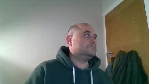 Snapshot of bobabator chatting on 02.06.26 bobabator online show from 02.06.26