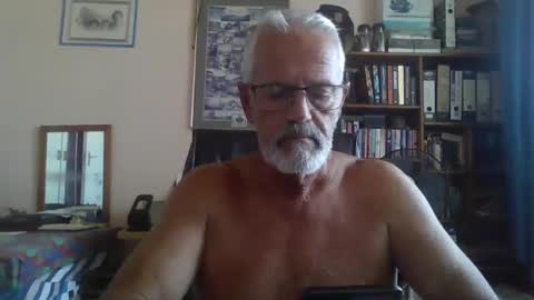 Bobbgud online show from 04.15.26