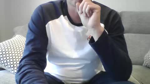 Snapshot of bobby_113 chatting on 03.16.26 bobby_113 online show from 03.16.26