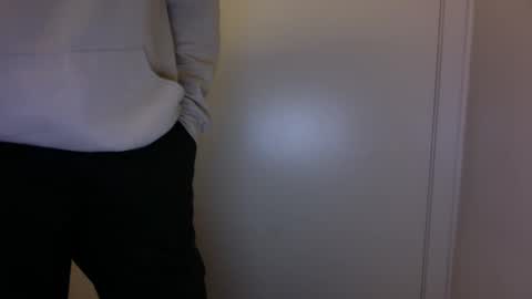 Snapshot of bobbymac9911 chatting on 01.03.25 bobbymac9911 online show from 01.03.25