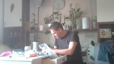 bobbytoyyboy online show from 01.29.25