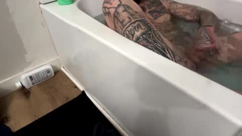 Bodyart85 19 online show from 01.31.25