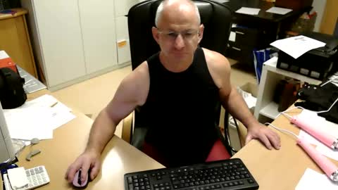 bodymen1 online show from 09.26.25
