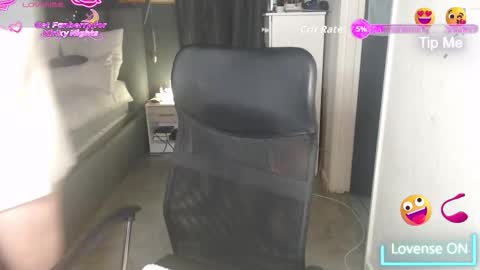 Snapshot of boeslaboes chatting on 12.01.25 Ningifun couple online show from 12.01.25