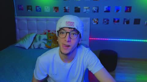 Snapshot of boicute chatting on 02.07.25 ALEXPVT IS OPEN online show from 02.07.25