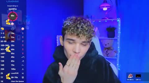 Snapshot of boicute chatting on 02.24.25 ALEXPVT IS OPEN online show from 02.24.25