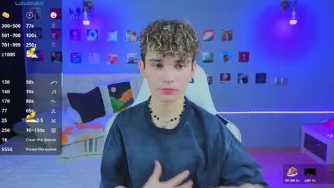 Snapshot of boicute chatting on 03.09.25 ALEXPVT IS OPEN online show from 03.09.25