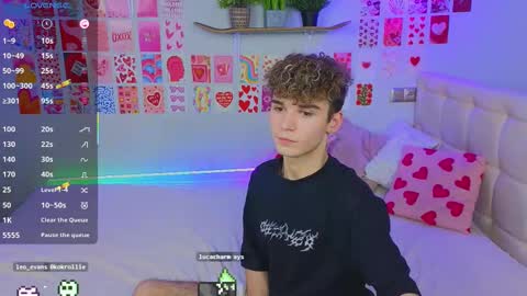 Snapshot of boicute chatting on 03.11.25 ALEXPVT IS OPEN online show from 03.11.25