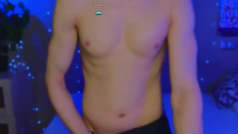 Snapshot of boicute chatting on 03.12.25 ALEXPVT IS OPEN online show from 03.12.25