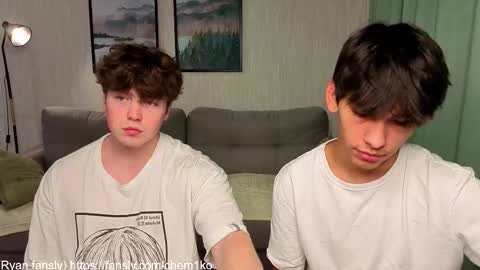 Snapshot of boicute chatting on 09.10.25 ALEXPVT IS OPEN online show from 09.10.25