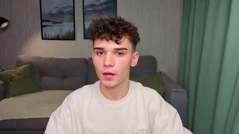 Snapshot of boicute chatting on 09.15.25 ALEXPVT IS OPEN online show from 09.15.25