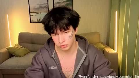 Snapshot of boicute chatting on 10.15.25 ALEXPVT IS OPEN online show from 10.15.25