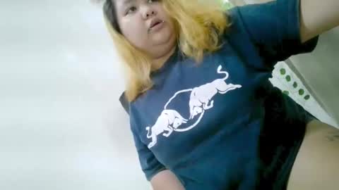 Snapshot of bombastic_darla chatting on 09.12.25 bombastic_darla online show from 09.12.25