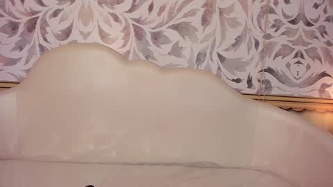 Snapshot of bonnie__milf chatting on 01.21.25 bonnie online show from 01.21.25