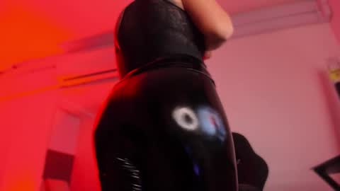 Bonnie  online show from 02.01.26