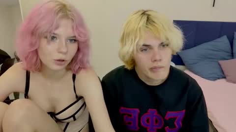 Snapshot of bonnie_and_c1yde chatting on 10.26.25 Jessy Mark online show from 10.26.25