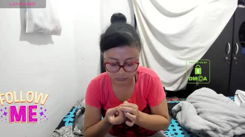 bonnie lam  hello welcome to my room I hope you have fun and you can reach your maximum pleasure here with me online show from 10.11.25