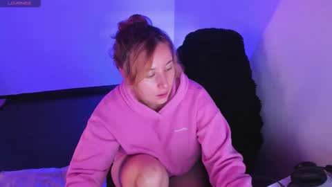 Bonnie Help me reach 500 likes online show from 03.23.26