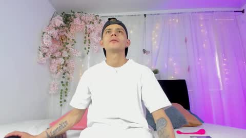 bonny_and_carrot online show from 12.22.25