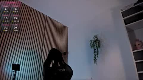 Bonny Shine online show from 10.19.25