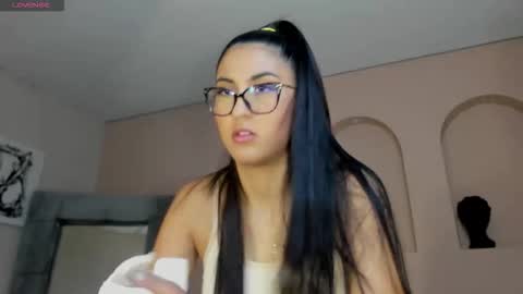 Snapshot of bonnyrosex chatting on 01.06.26 Bonny online show from 01.06.26