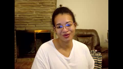 Queen Bon Vivantt online show from 11.07.25