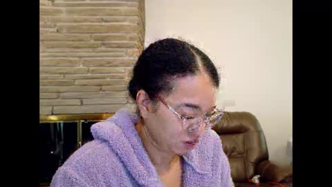 Snapshot of bonvivantb chatting on 01.07.26 Queen Bon Vivantt online show from 01.07.26