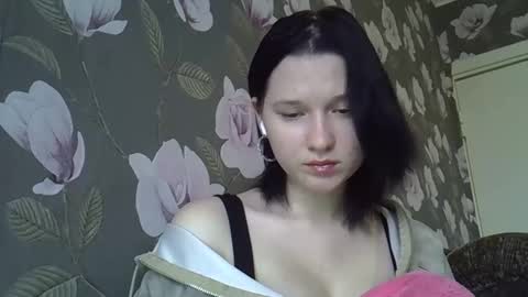 Snapshot of bony_may4 chatting on 01.11.25 bony_may4 online show from 01.11.25