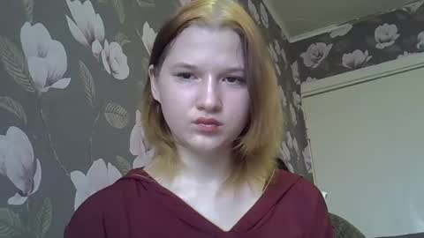 Snapshot of bony_may4 chatting on 01.28.25 bony_may4 online show from 01.28.25