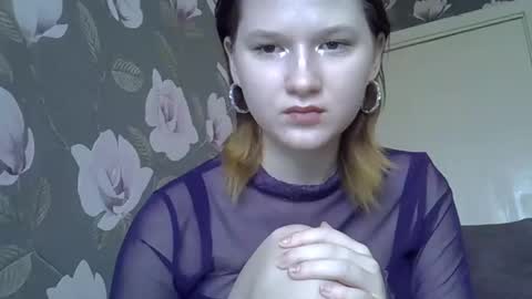 Snapshot of bony_may4 chatting on 02.01.25 bony_may4 online show from 02.01.25