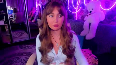 Mira online show from 11.03.25