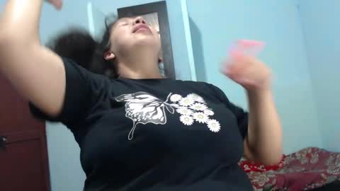 Snapshot of boobs_helling_ chatting on 11.10.25 Luciana independent model online show from 11.10.25