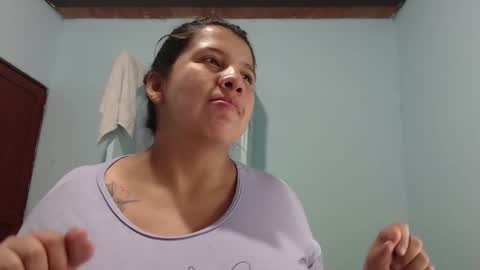 Snapshot of boobs_helling_ chatting on 11.23.25 Luciana independent model online show from 11.23.25