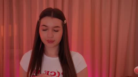 Snapshot of boootyfrytti chatting on 11.30.25 boootyfrytti online show from 11.30.25